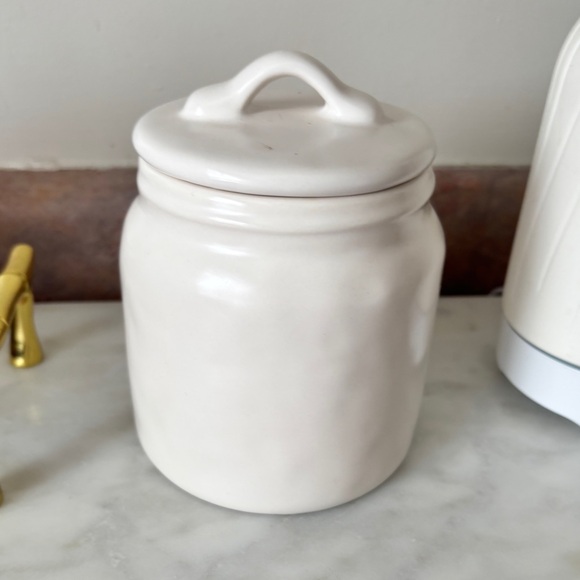 Mini Rae Dunn Keep canister - Picture 2 of 2
